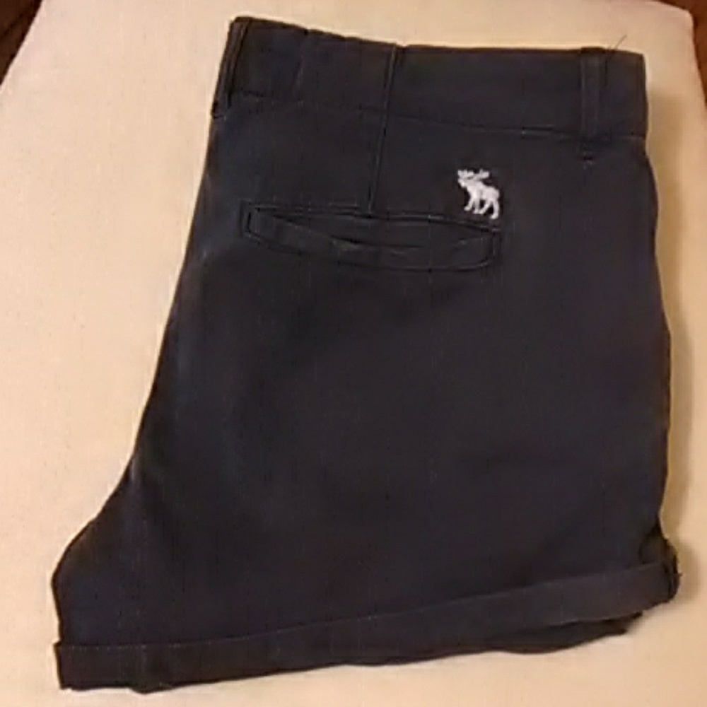 🔛Abercrombie&Fitch Chino Shorts 🐦